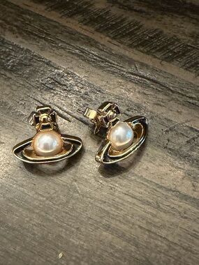 Gold-Tone Planet Pearl Stud Earrings